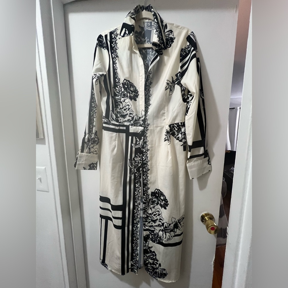 SHEIN Monochrome Floral Pattern maxi dress
